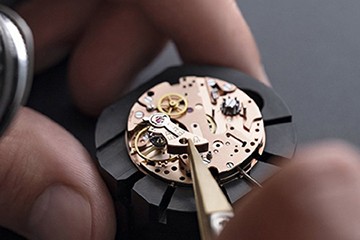 佛山劳力士表时间不准维修多少钱